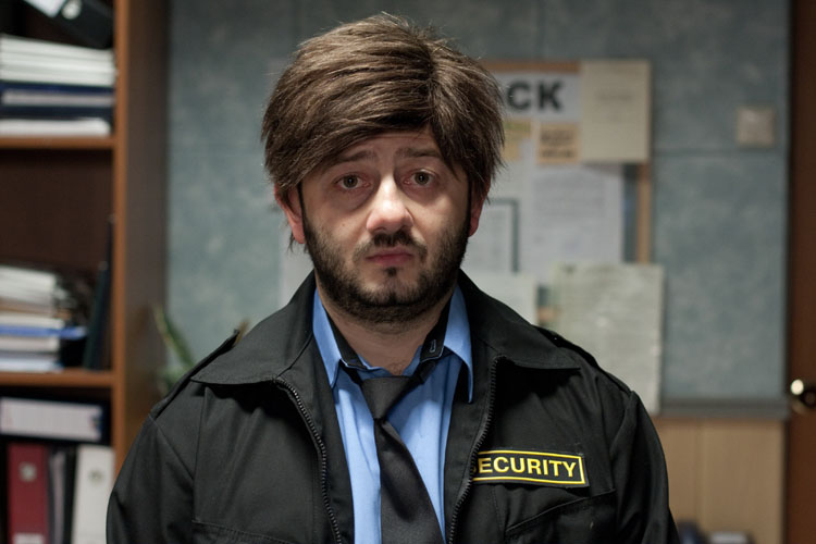 Güvenlik görevlisi diploması satın al.